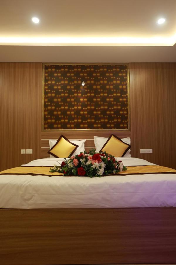 Hotel Emirates Kannangad ภายนอก รูปภาพ